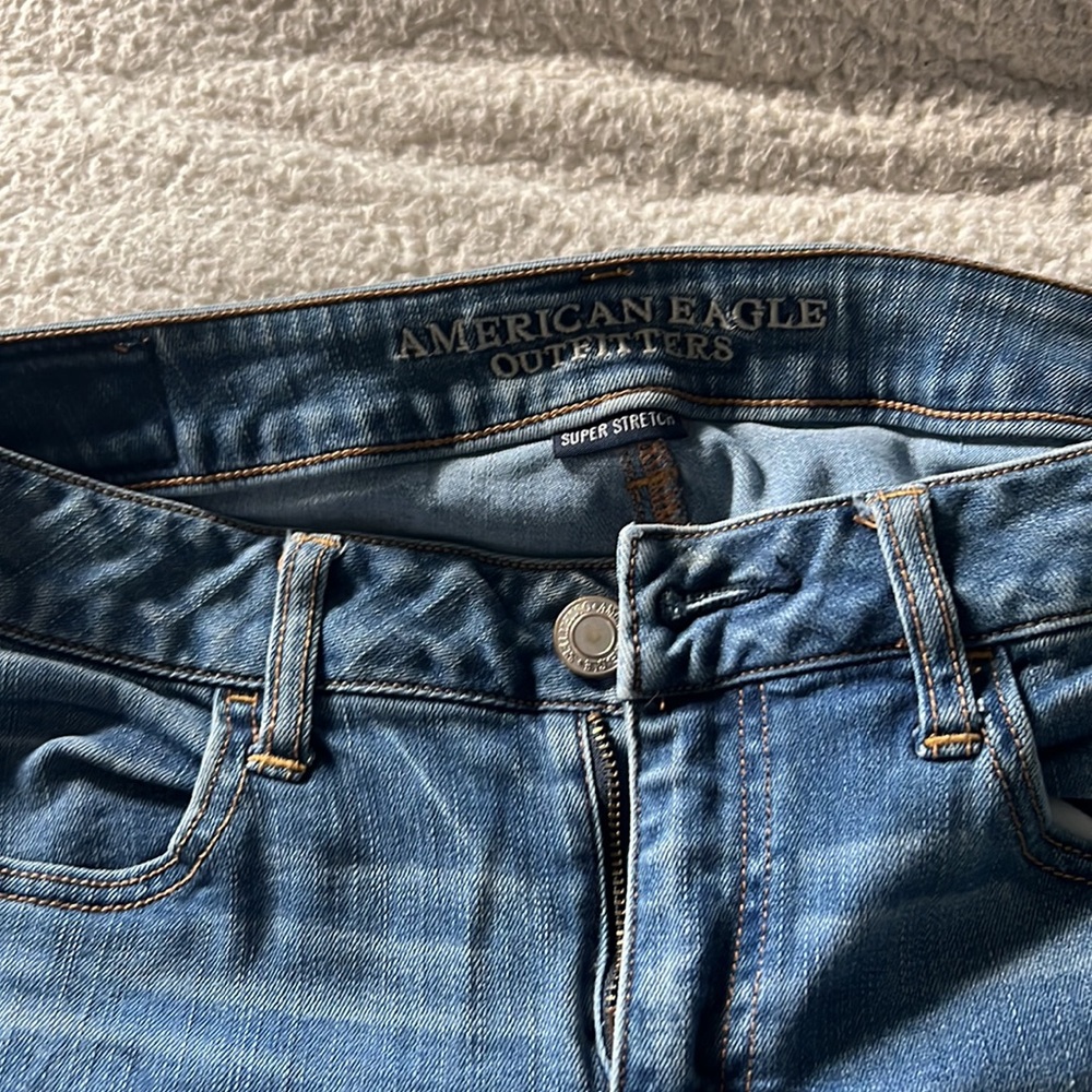 American eagle - Picture 2 of 7